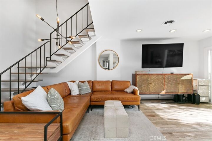 Property Photo: 9801 Jamaica Circle CA 92646