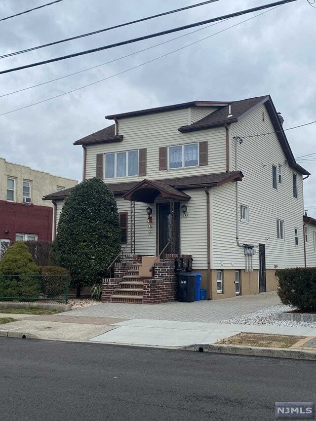 Property Photo:  249 Copeland Avenue 2  NJ 07071 