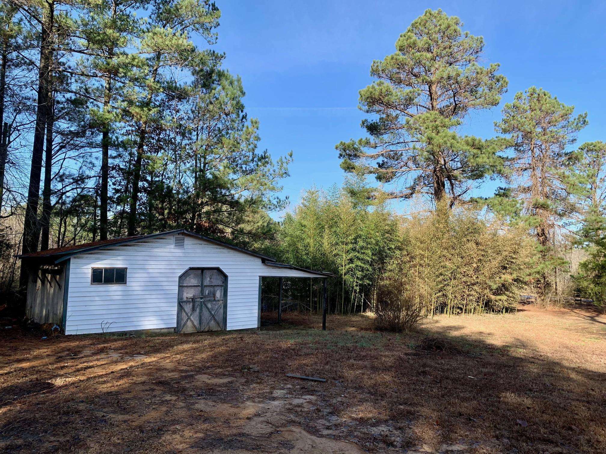 Property Photo:  1735 Co Rd 25  AL 35033 - BREMEN 