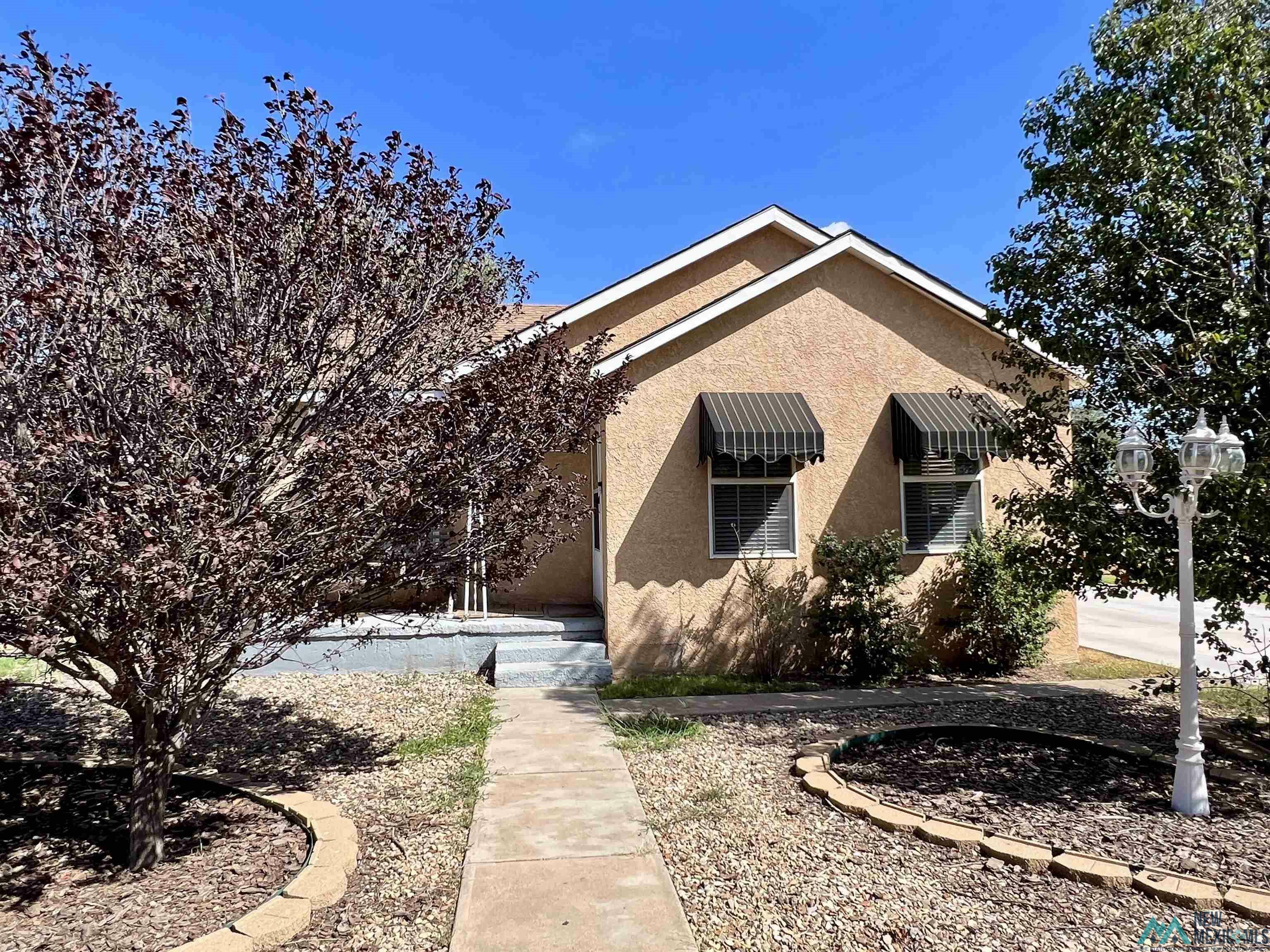 Property Photo: 1729 Sheldon Street NM 88101