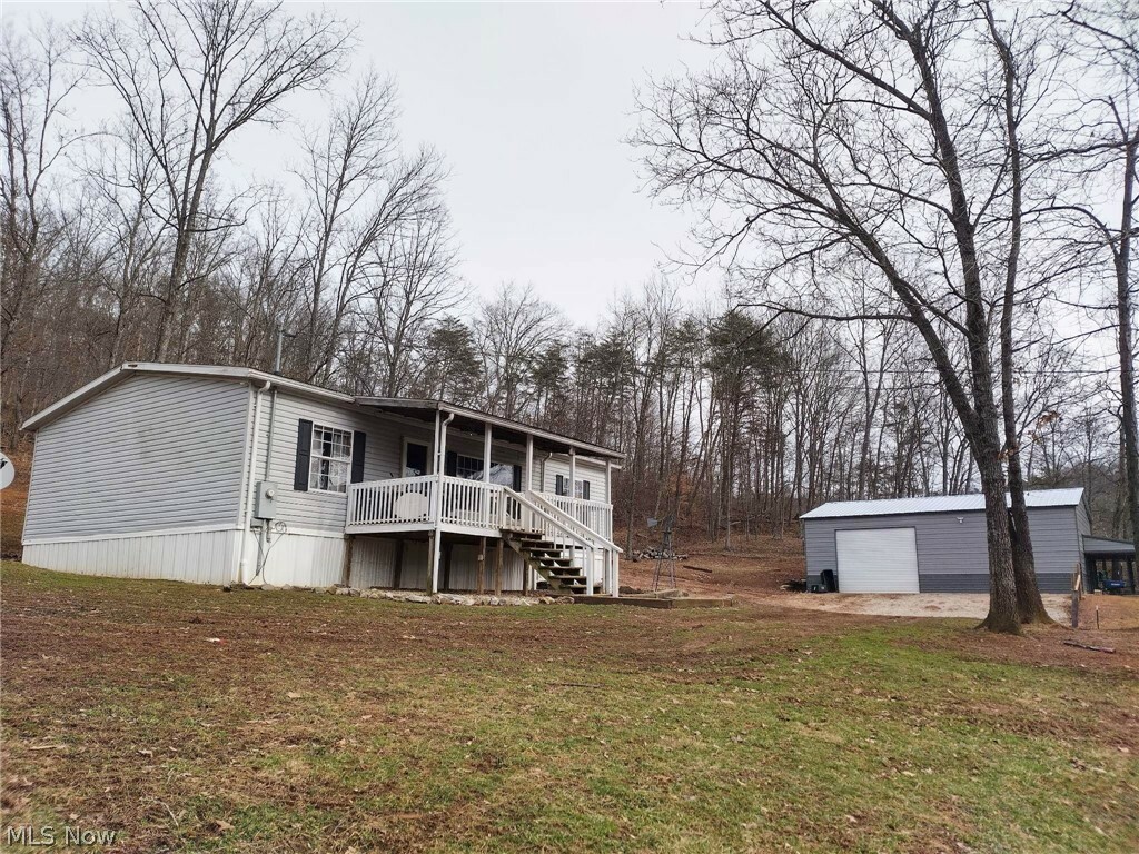 Property Photo:  4835 Lee Creek Road  WV 26133 