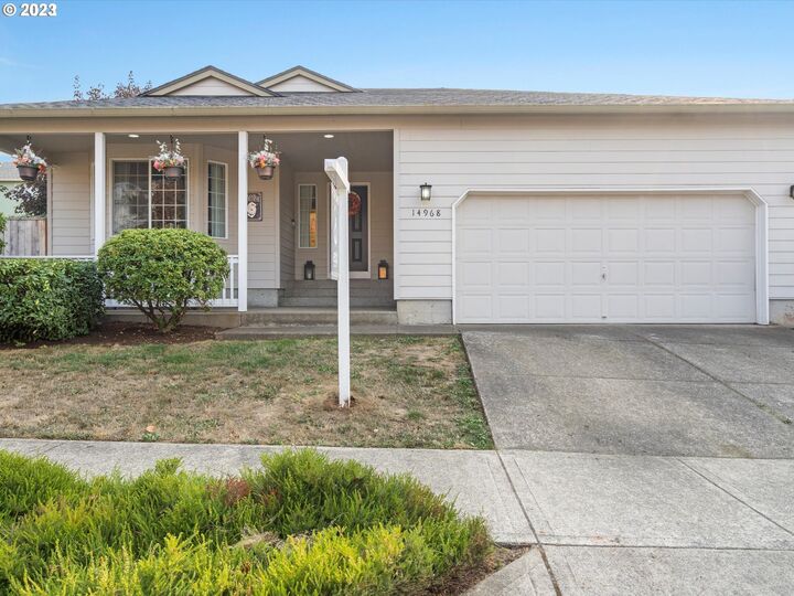 14968 Smithfield Dr  Oregon City OR 97045 photo