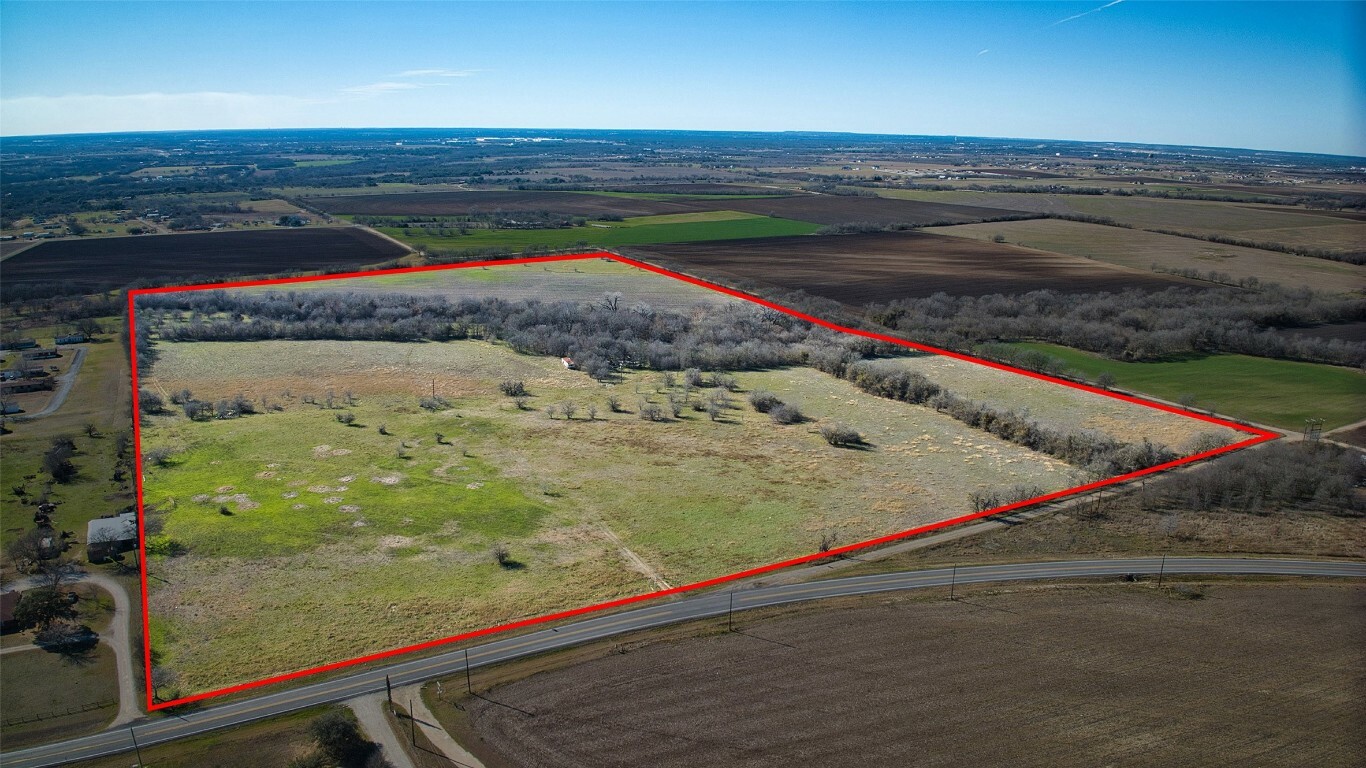 Property Photo: 657 Fm 1105 TX 78626