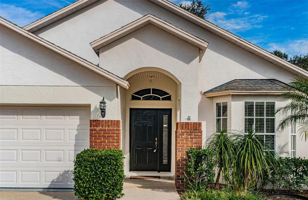 Property Photo: 101 Citrus Landing Drive FL 33563