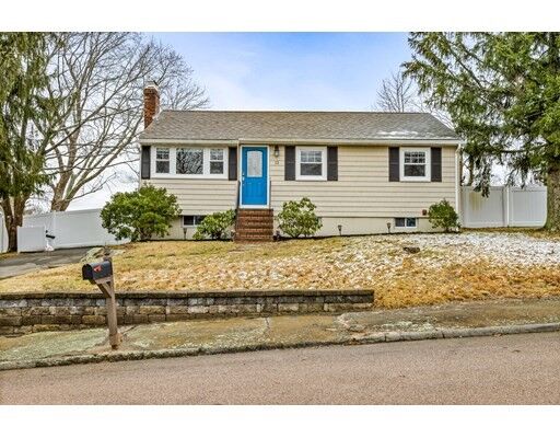 Property Photo:  12 Worcester Pl  MA 02343 