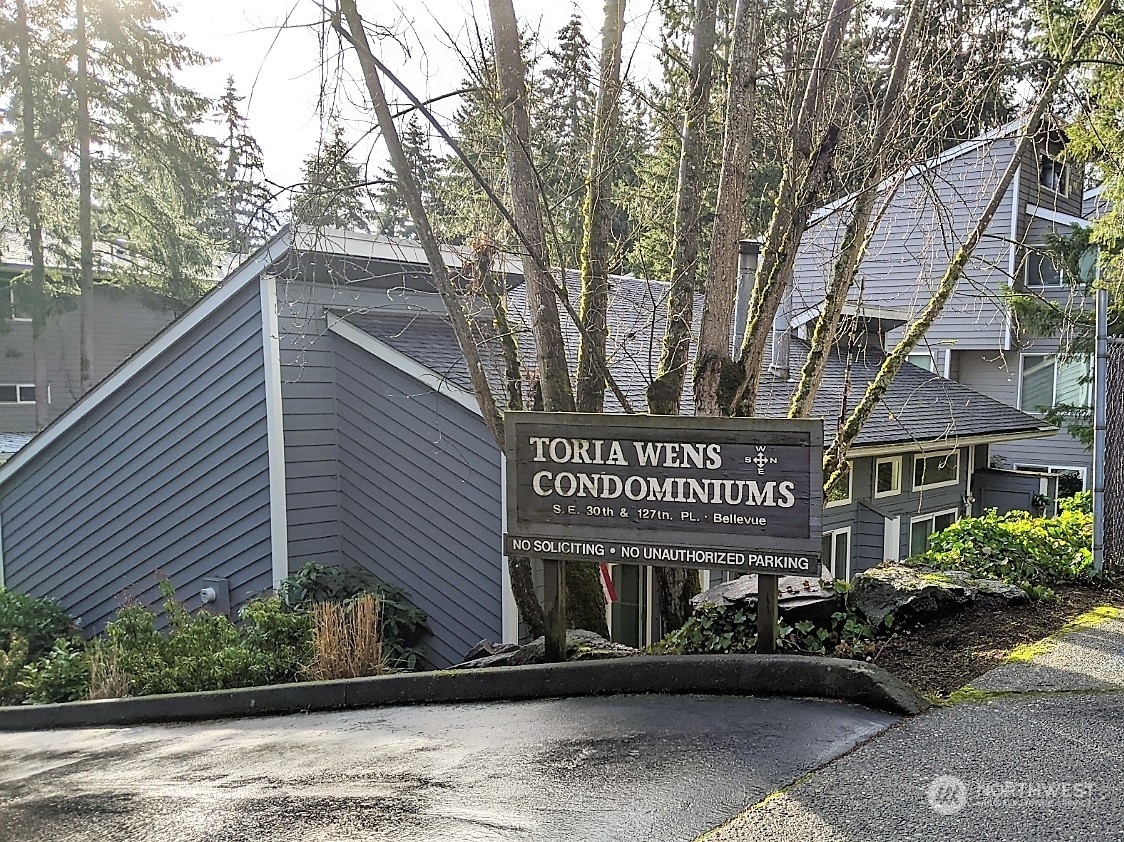 Property Photo:  3005 127th Place SE B12  WA 98005 