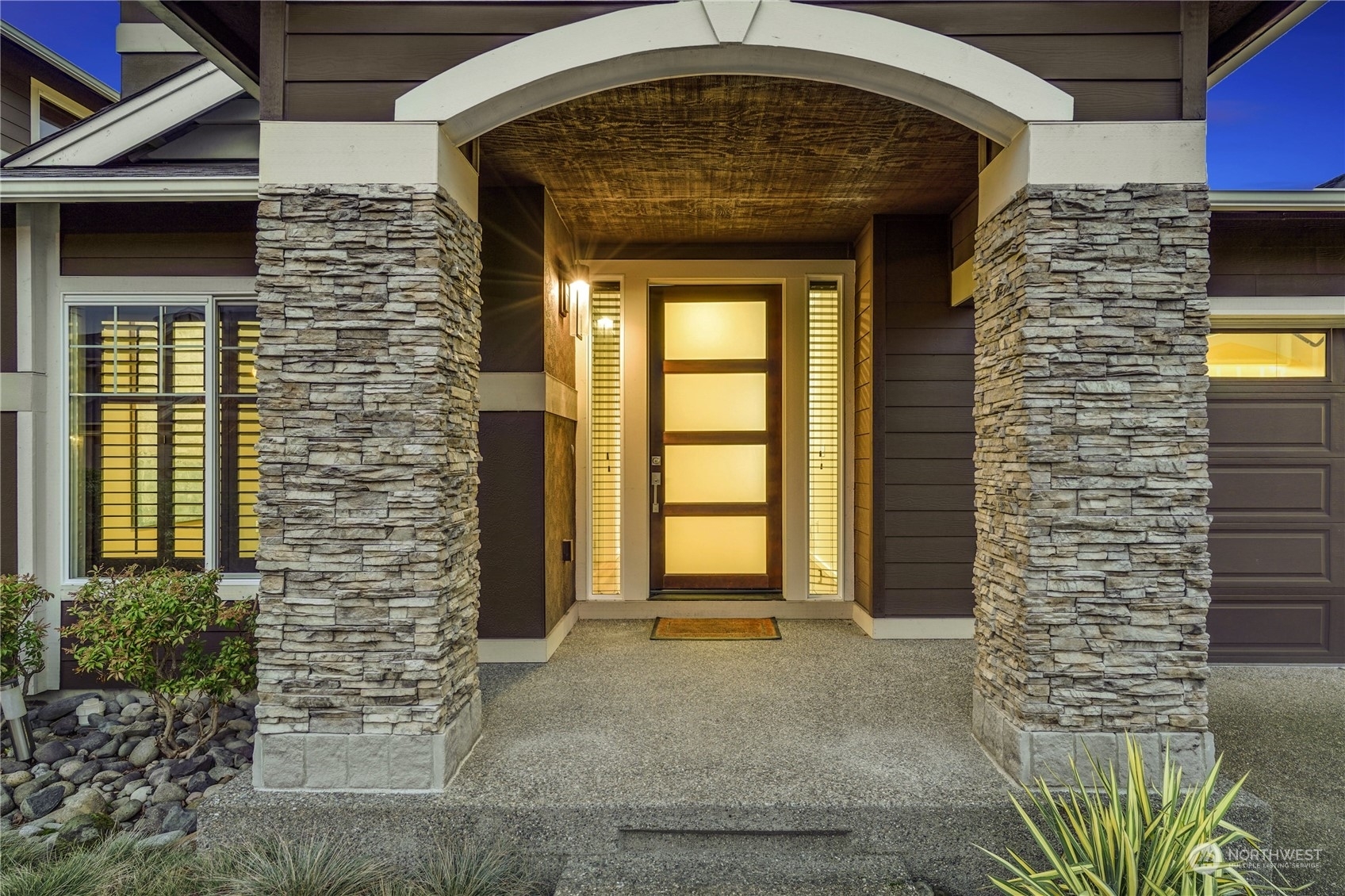 Property Photo: 29024 122nd Way SE WA 98092