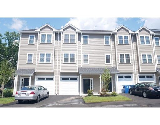 Property Photo: 7 Gorham St 15 MA 01824