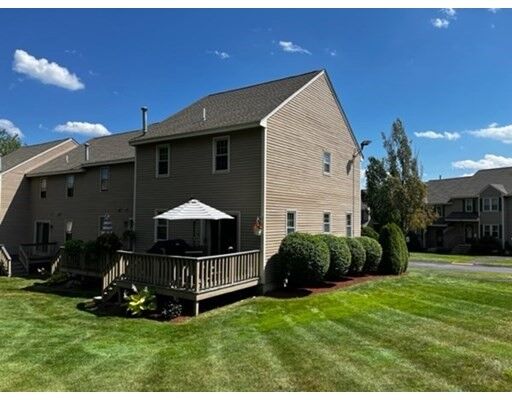 Property Photo: 45 Washington St 17 MA 01844