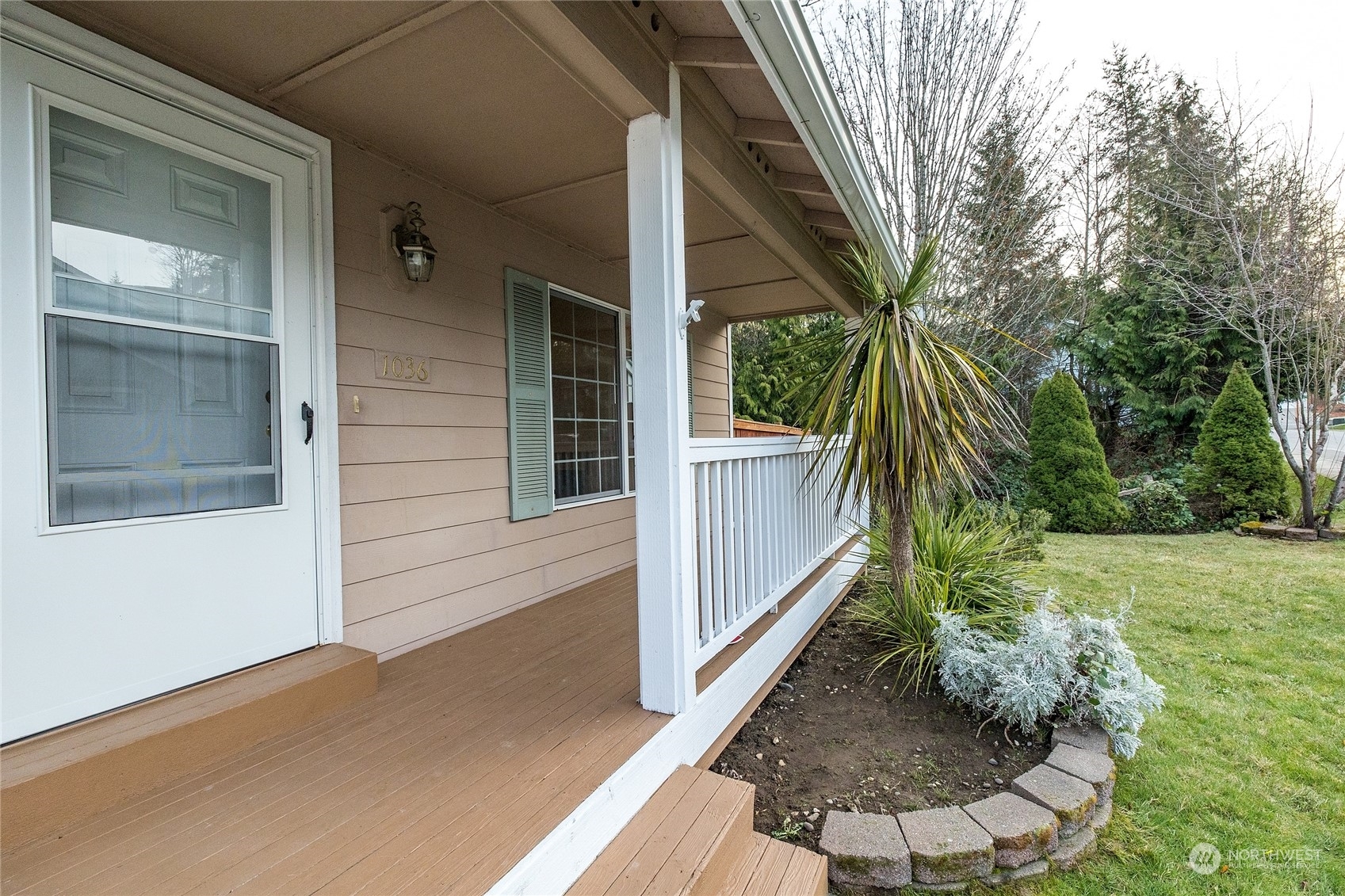 Property Photo: 1036 NE Beaumont Lane WA 98311
