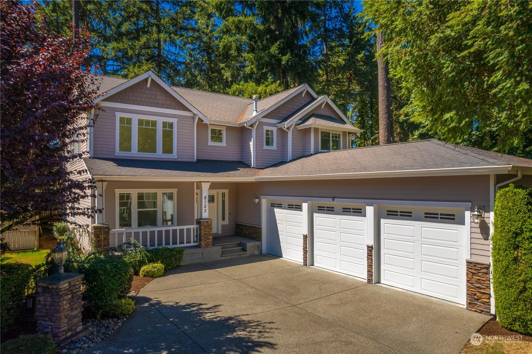 Property Photo:  8123 Steilacoom Crest Lane SW  WA 98498 