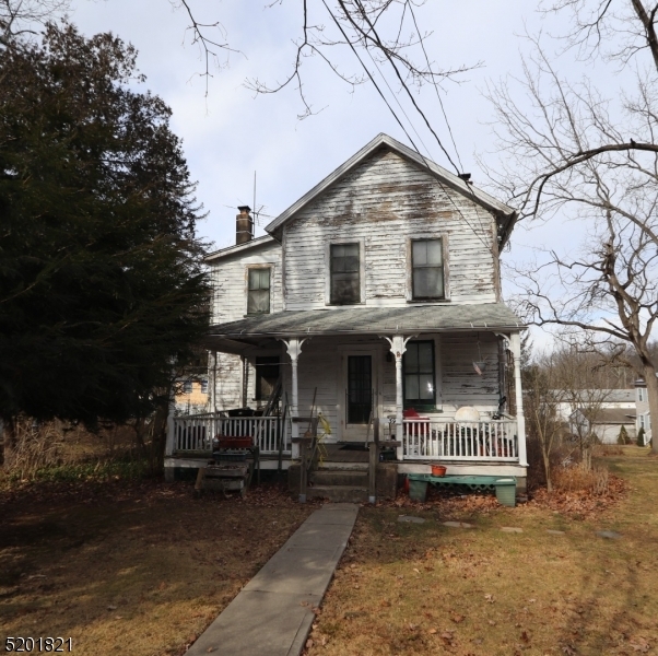 Property Photo:  39 Dickerson Rd  NJ 07834 