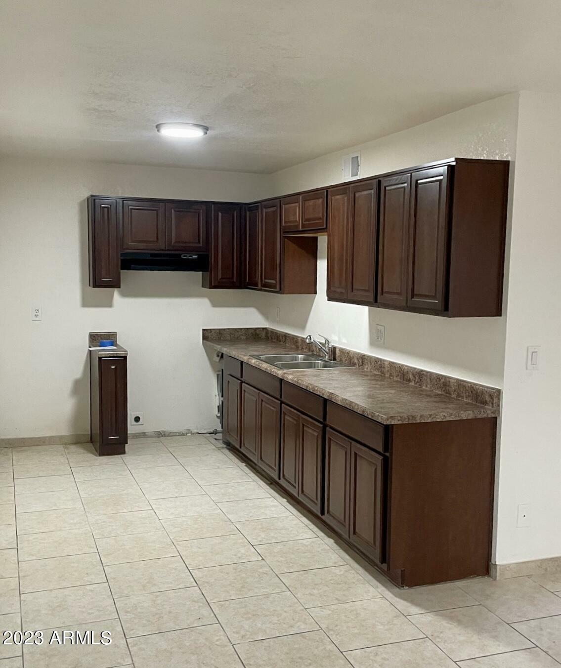 Property Photo:  2417 W Campbell Avenue 305  AZ 85015 