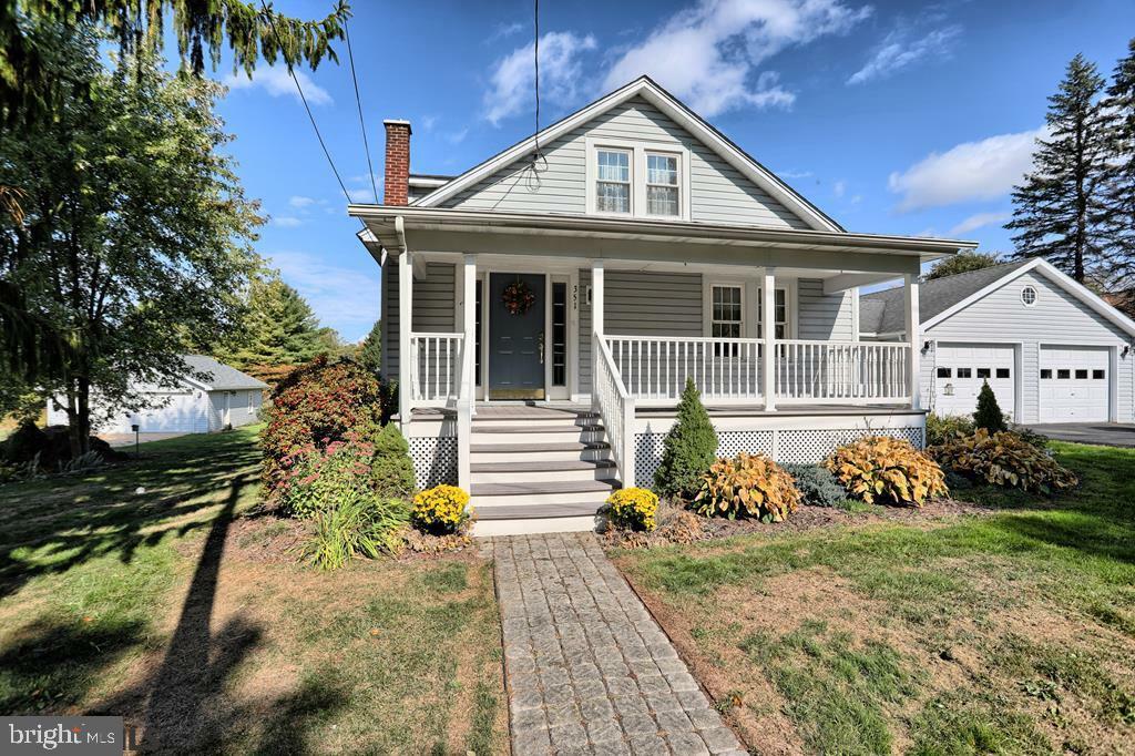 Property Photo:  351 Telcott Street  PA 16840 