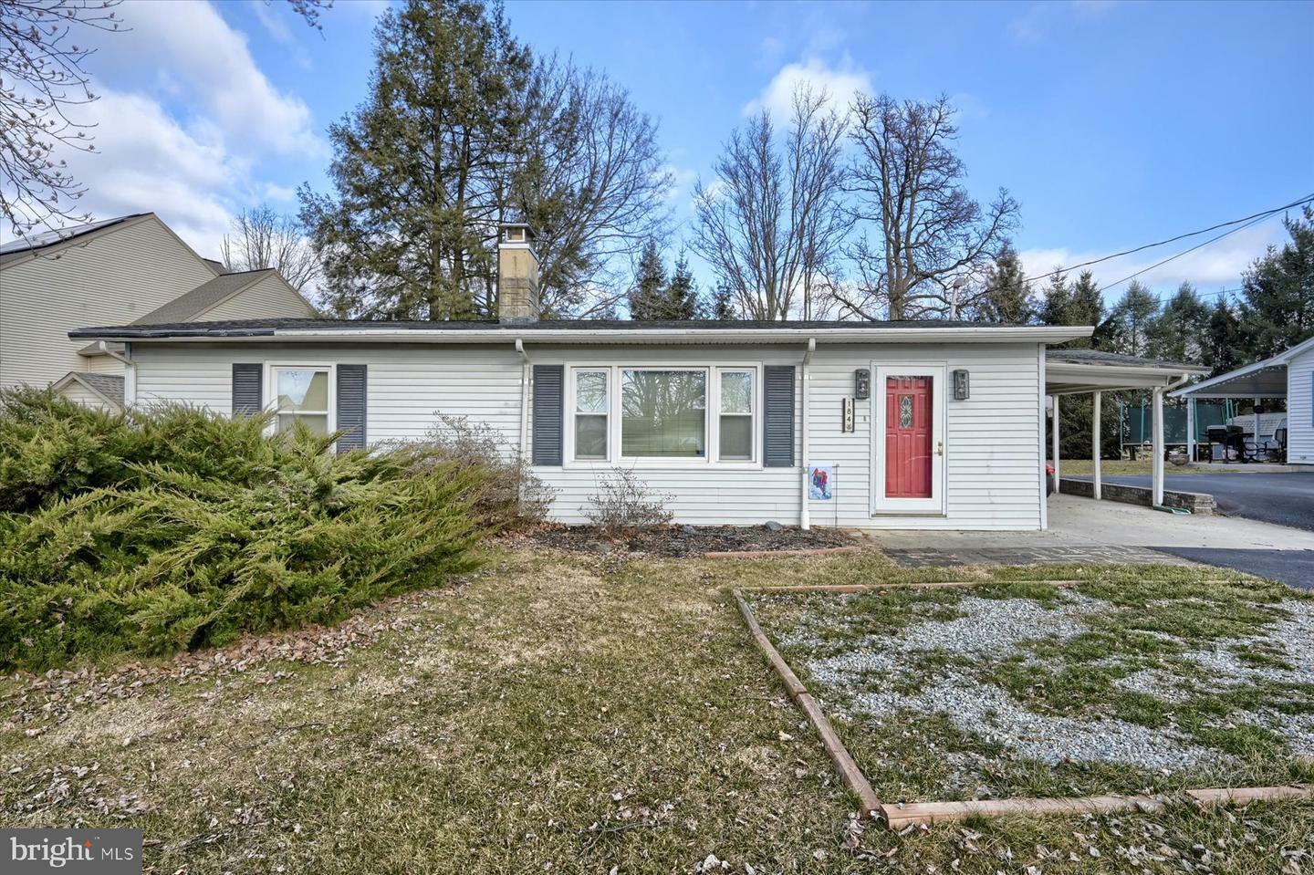 Property Photo: 184 Woods Drive PA 17050