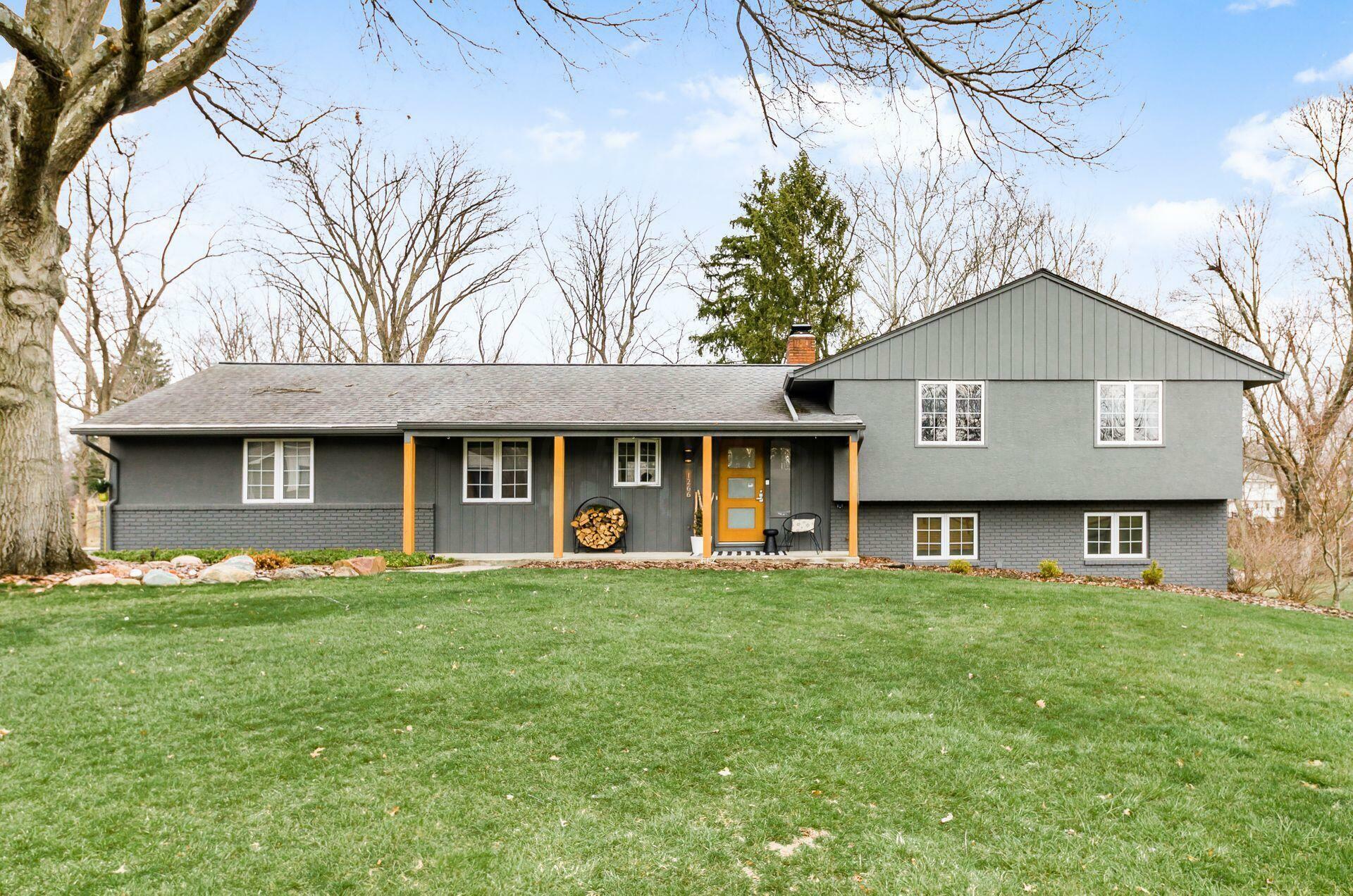 1266 Southport Circle  Columbus OH 43235 photo