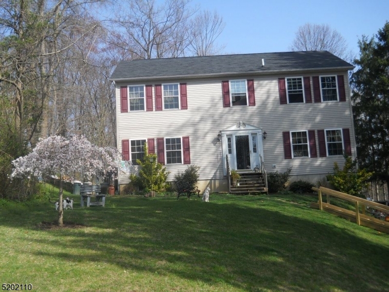 Property Photo:  50 Zulauf Ln  NJ 07863 