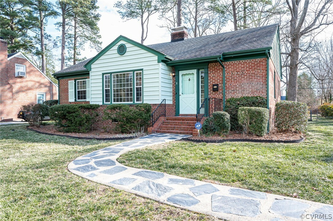 Property Photo: 8 Carter Avenue VA 23150