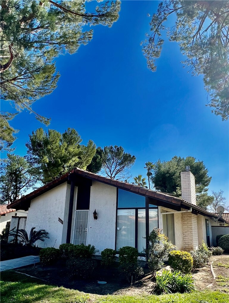 Property Photo: 1461 Seven Hills Drive CA 92545