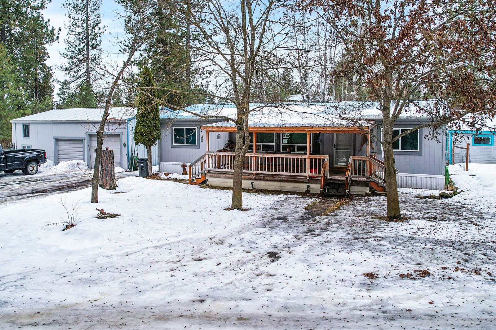 Property Photo:  12306 S 8th St  WA 99022 