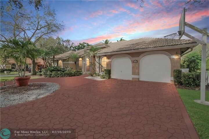 2146 Warwick Hills Way  Coral Springs FL 33071 photo