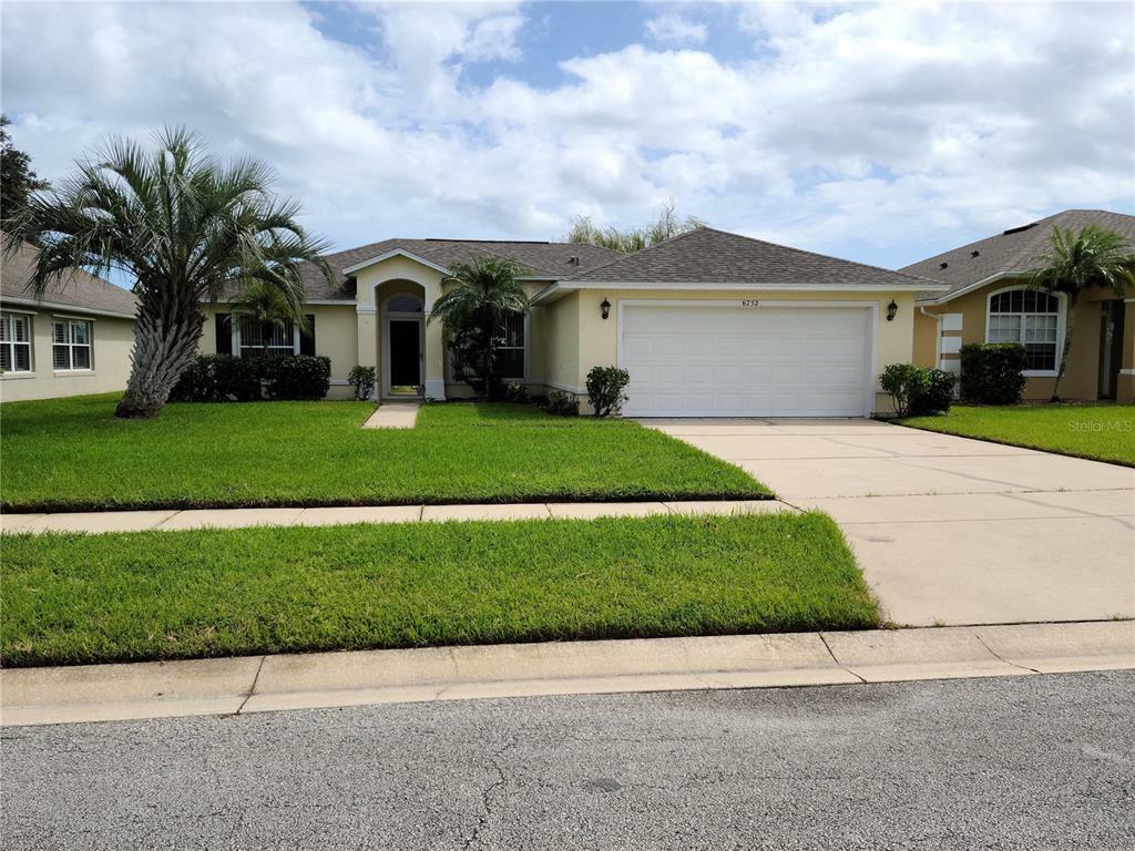 Property Photo:  6752 Ferri Circle  FL 32128 