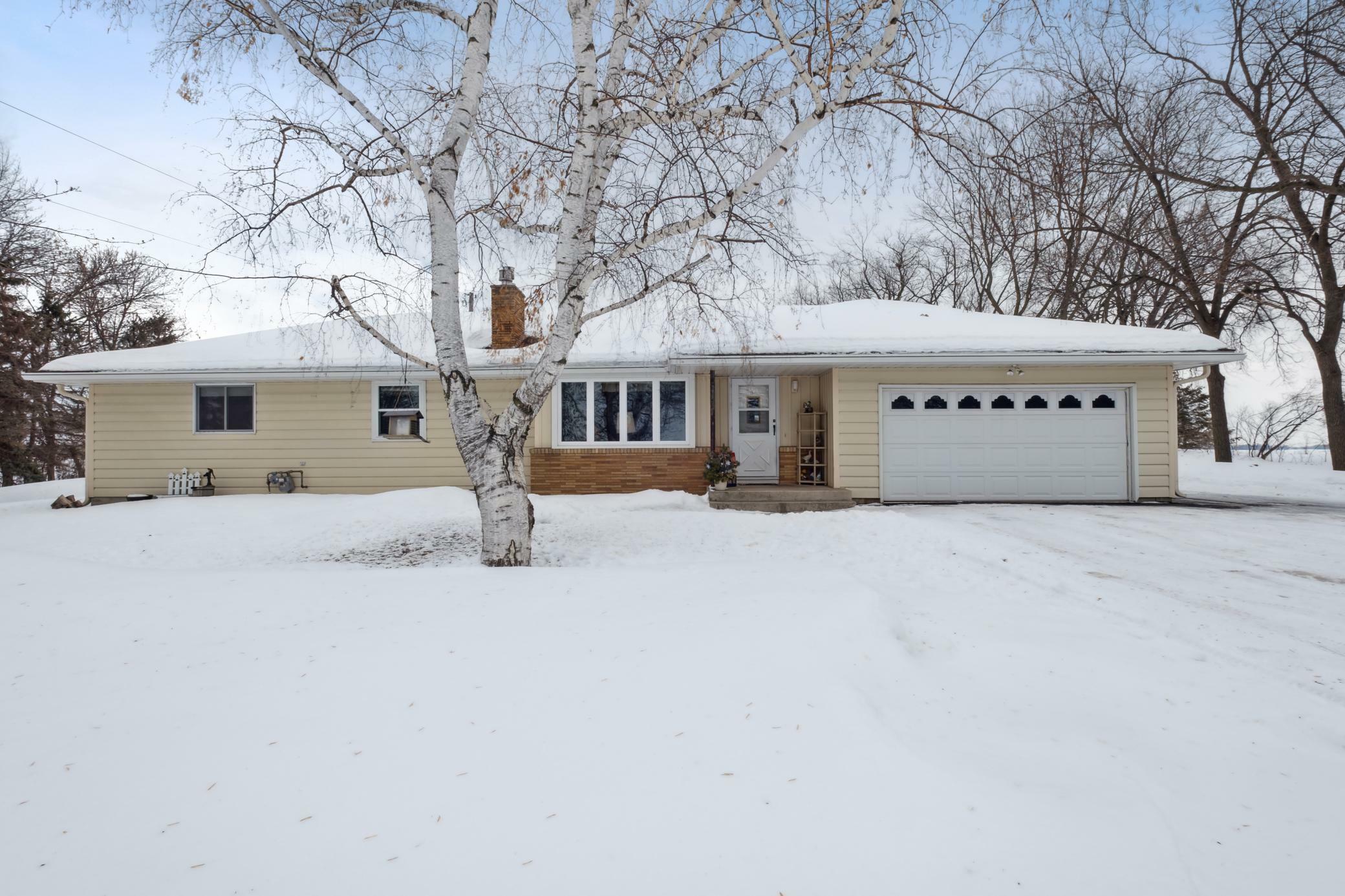 Property Photo:  9584 County Road 2  MN 55336 