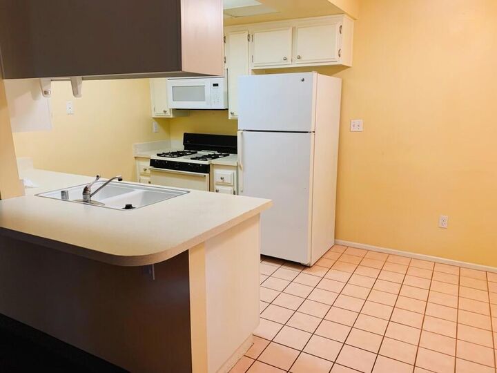 Property Photo:  82567 Avenue 48 118  CA 92201 