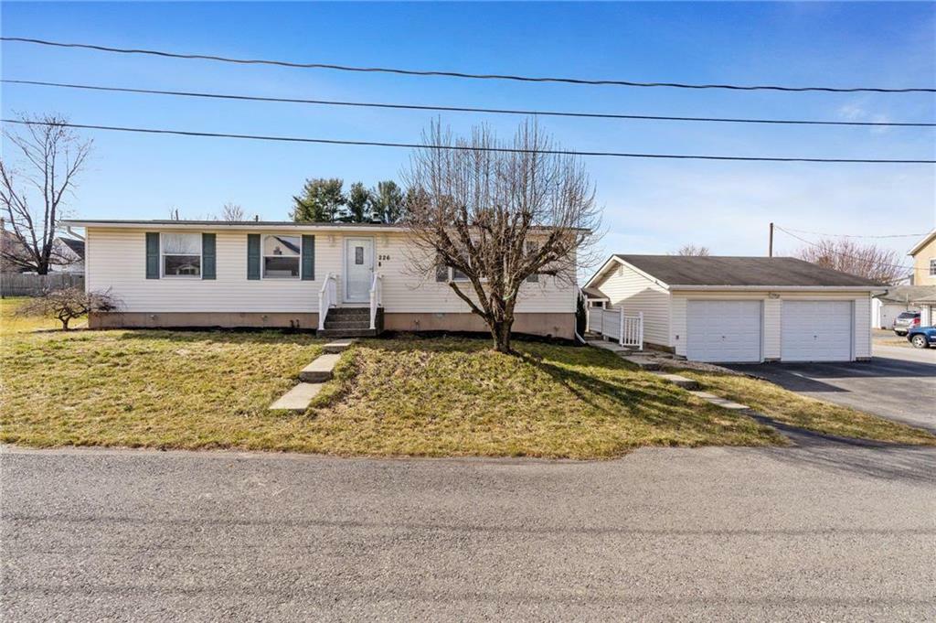 Property Photo: 226 Ore Ally Avenue PA 18011