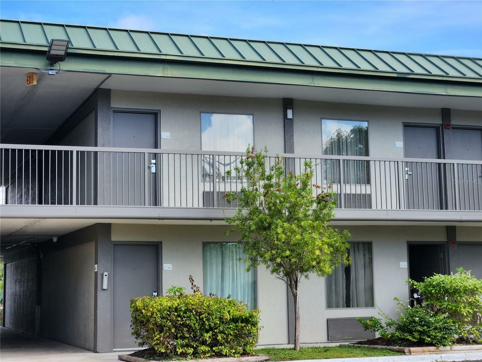 Property Photo:  7150 N Tamiami Trail S-515  FL 34243 