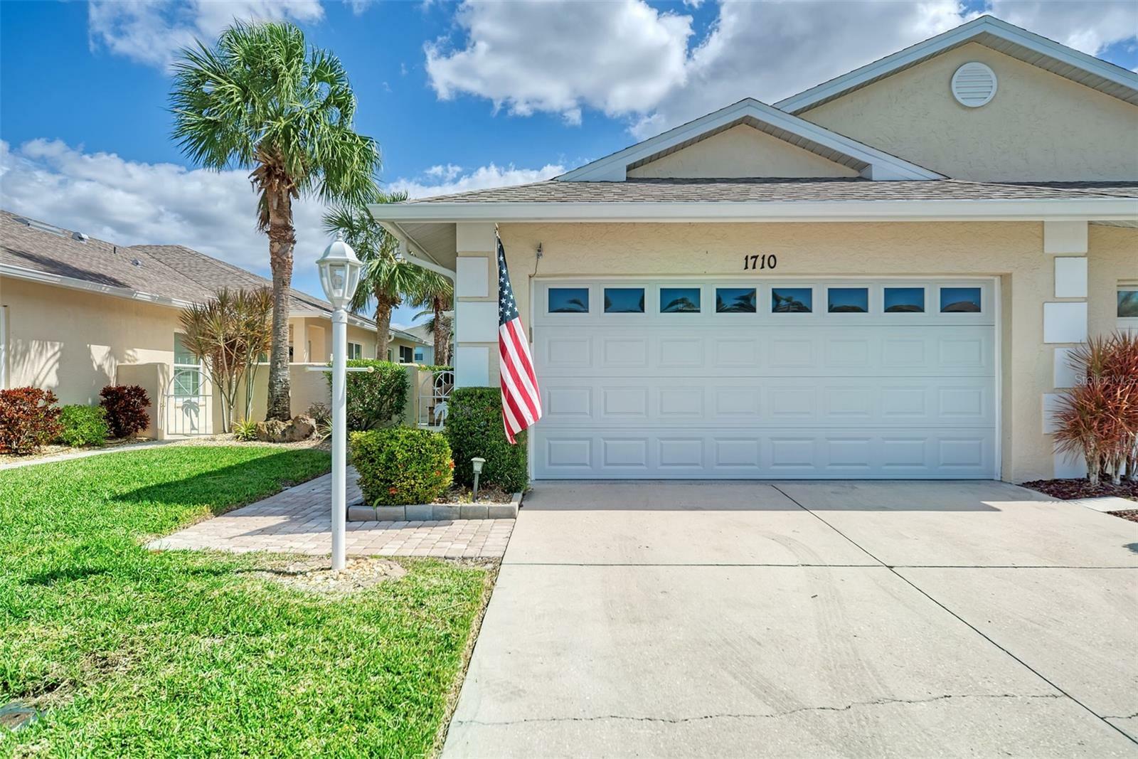 Property Photo:  1710 Fountain View Circle  FL 34292 