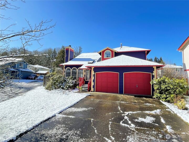 Property Photo: 2639 S 276th Street WA 98003