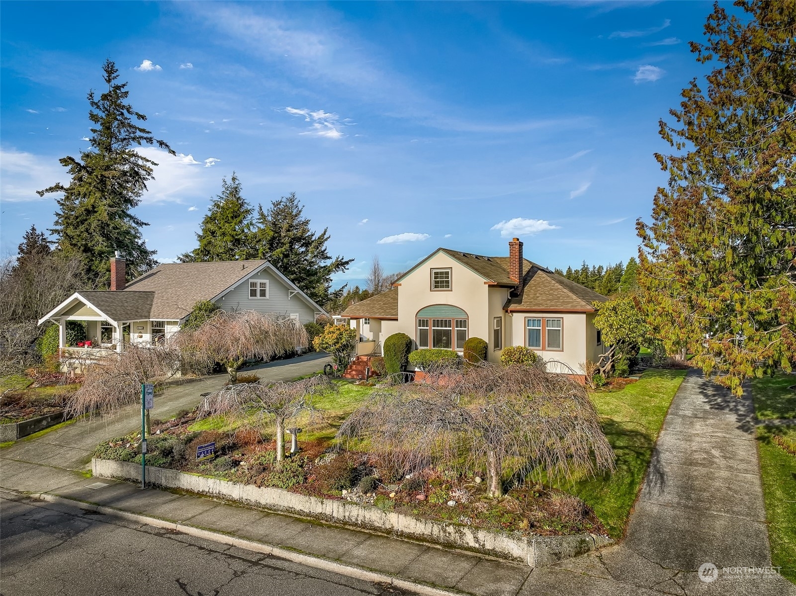 Property Photo:  2911 Sunset Drive  WA 98225 