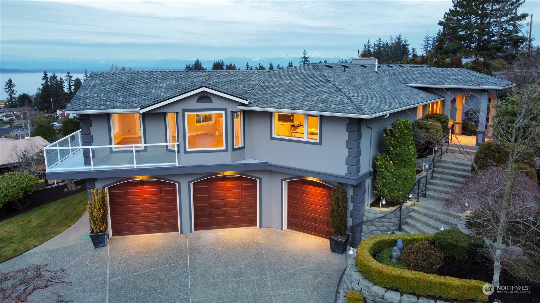 Property Photo:  5011 Alki Drive  WA 98203 