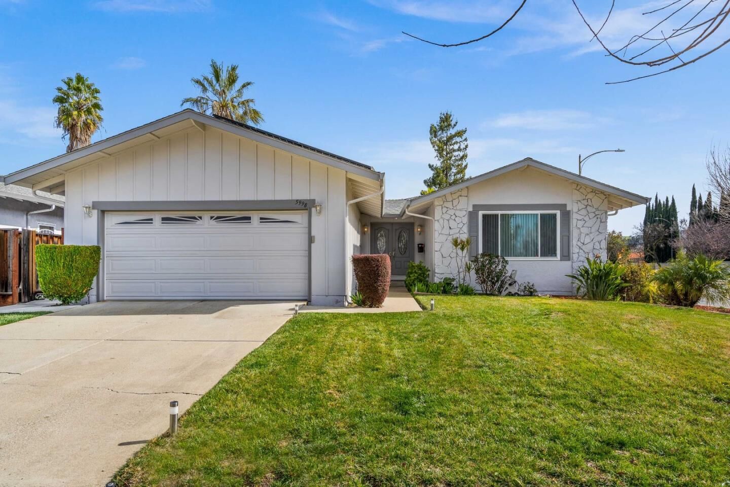Property Photo: 5998 Fishburne Avenue CA 95123