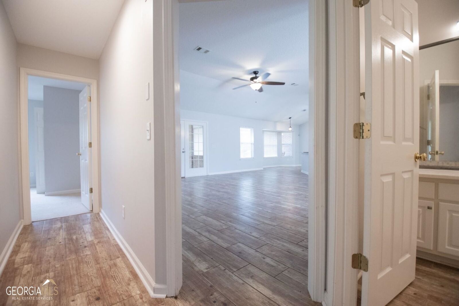 Property Photo:  116 Fairway Drive  GA 31548 