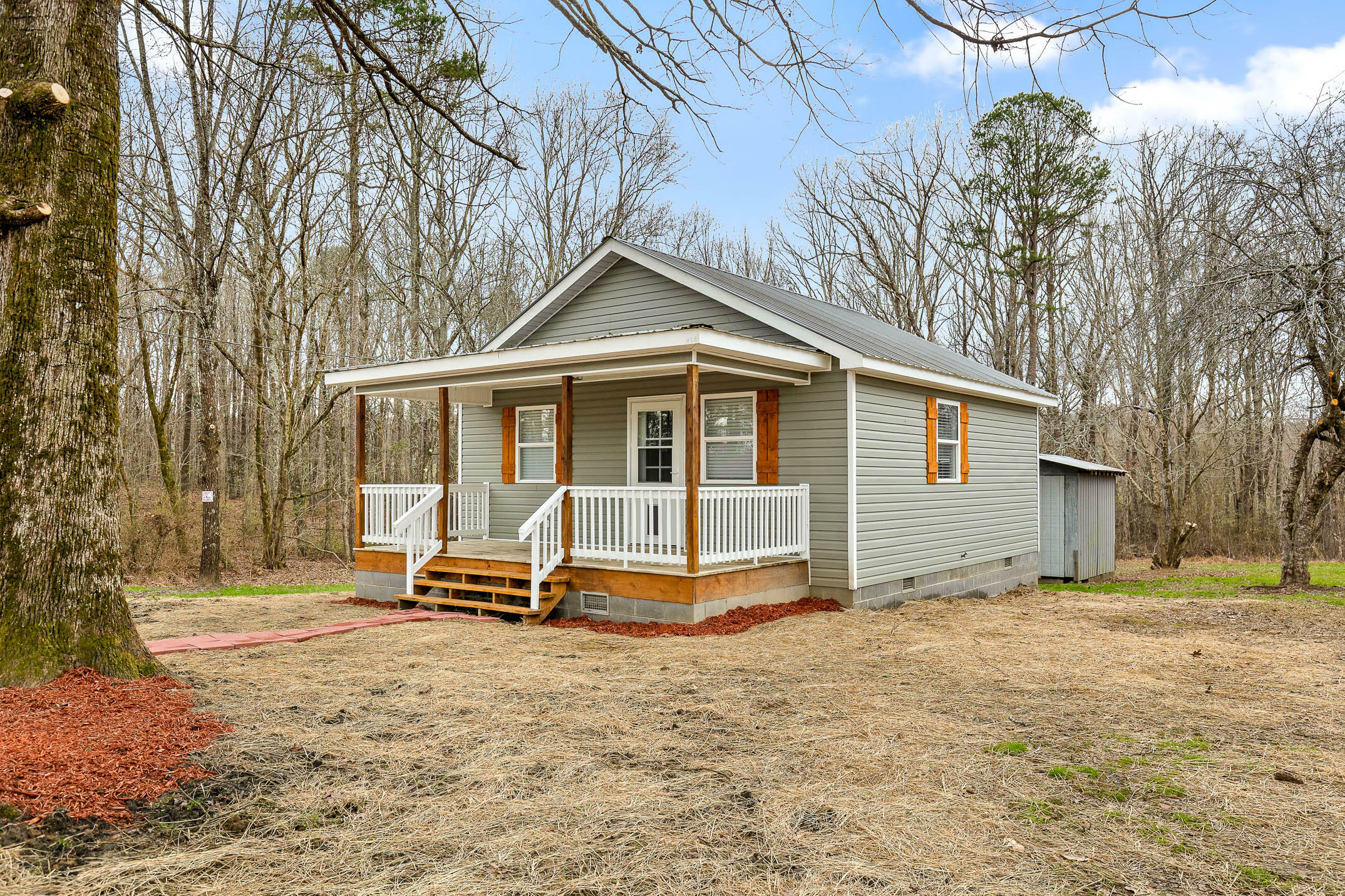 Property Photo: 943 Co Rd 259 AL 35958