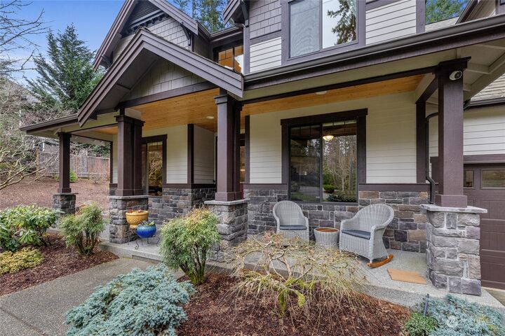 Property Photo:  2512  122nd Street NW  WA 98332 