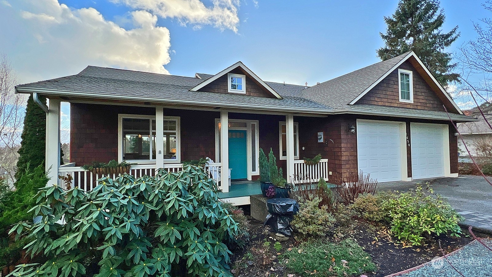 Property Photo:  2458 Hillis Drive  WA 98260 