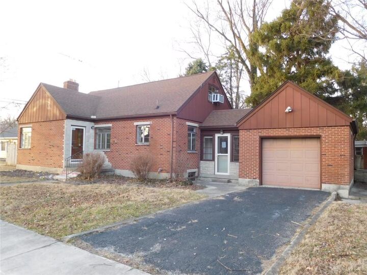 1443 Pinecrest Drive  Dayton OH 45414 photo