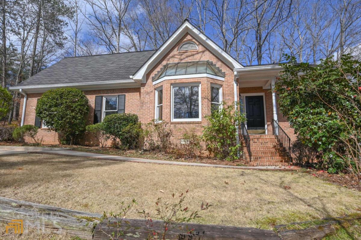 Property Photo: 276 Wood Lake Drive GA 30606