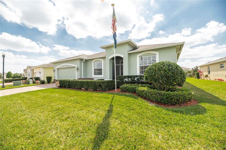 Property Photo:  4043 Bedford Avenue  FL 33884 