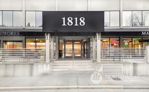Property Photo: 1818 Westlake Avenue N 308 WA 98109