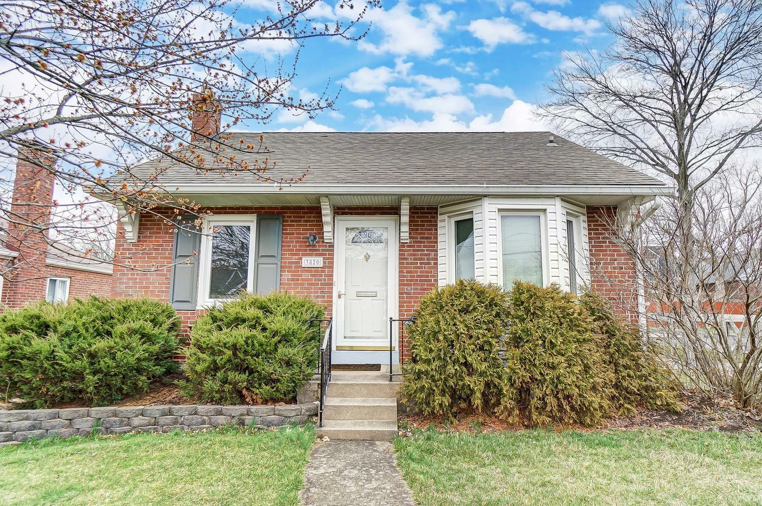 Property Photo: 3820 Gardner Ave OH 45236