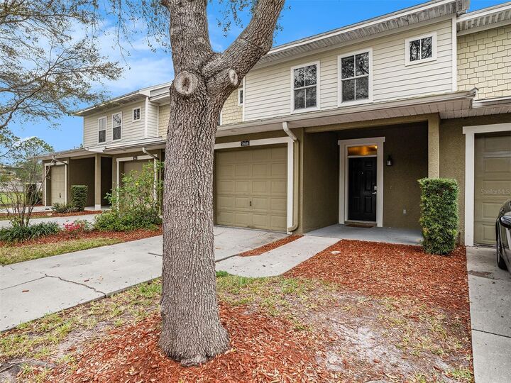Property Photo:  7808 Bally Money Road  FL 33610 
