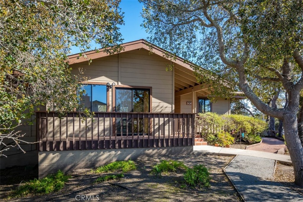 Property Photo:  5136 Hillcrest Drive  CA 93428 