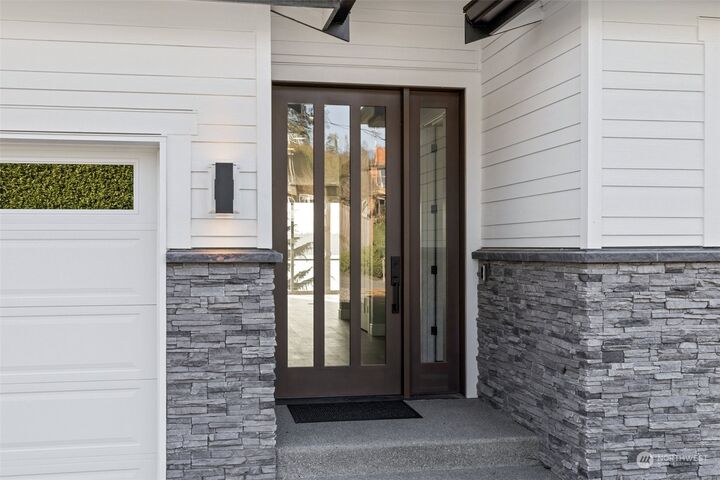 Property Photo:  4702 Foster Place NE  WA 98422 