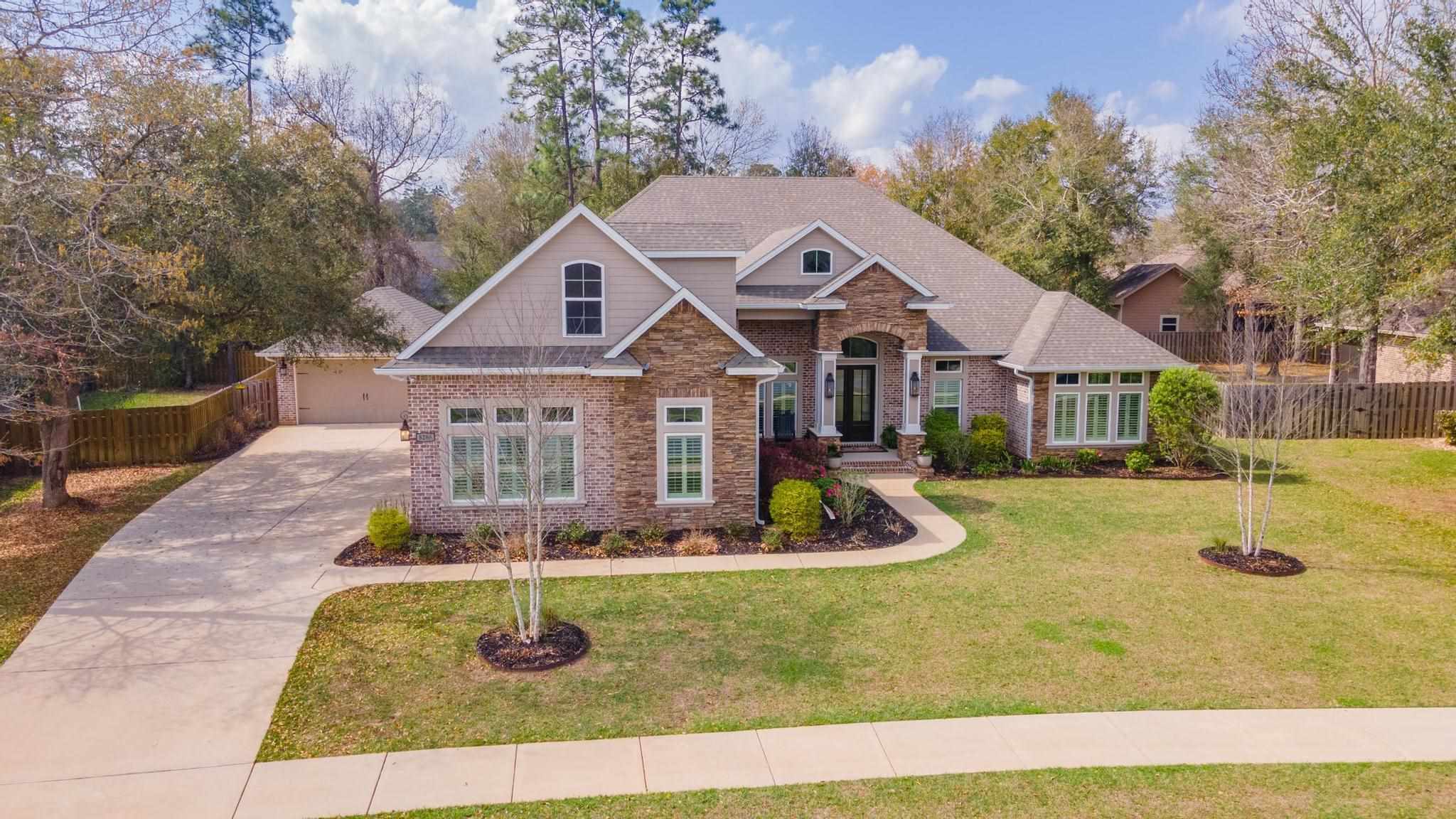 Property Photo: 8286 Foxtail Loop FL 32526