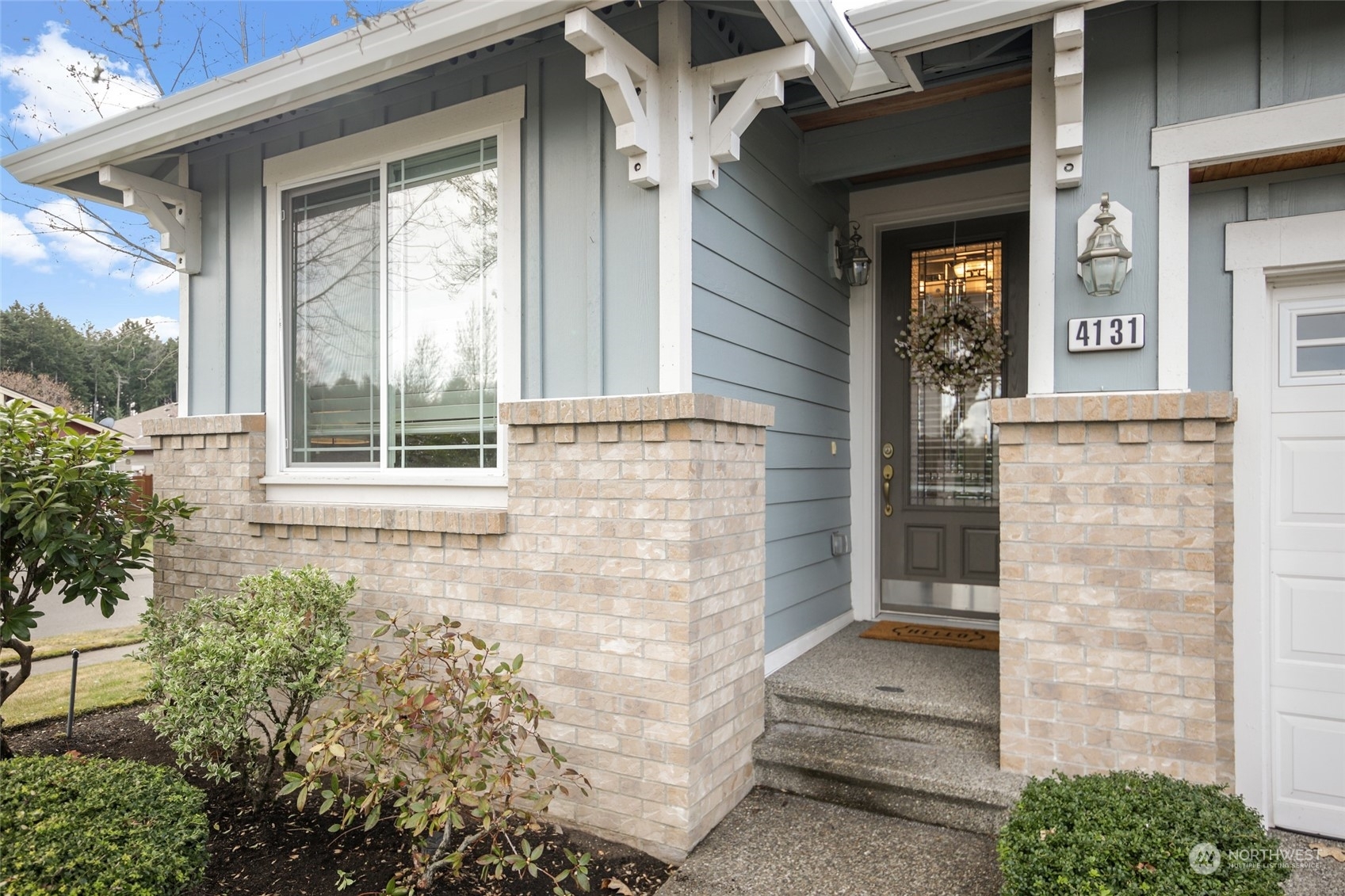 Property Photo:  4131 Vashon Drive NE  WA 98516 