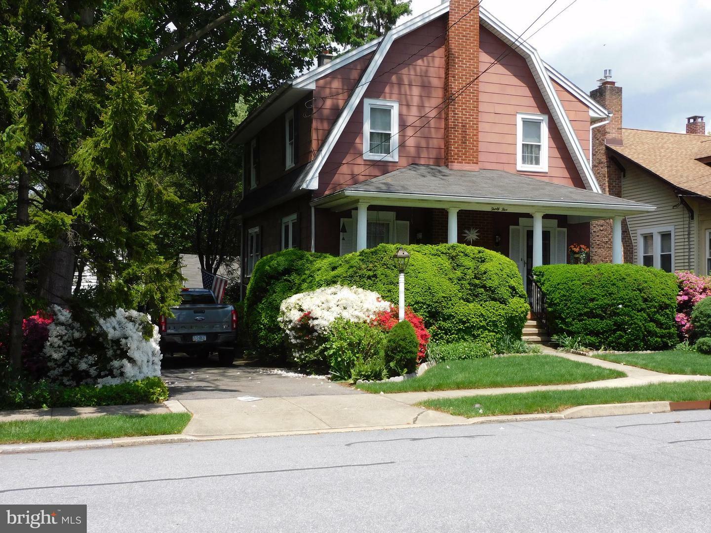 Property Photo:  35 W 4th Avenue  PA 17543 